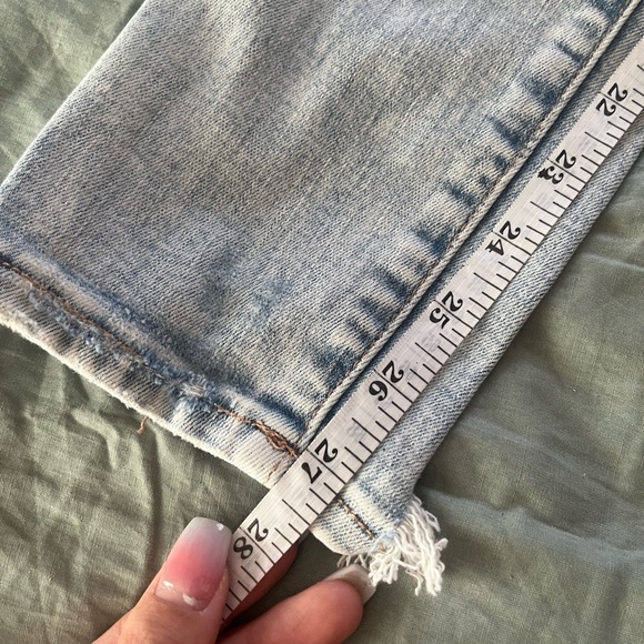 Distressed American Eagle stretchy high waist straight Light Women's Jeans 6 - Picture 4 of 7